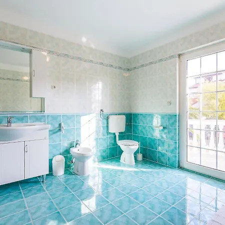 Apartment A5 *